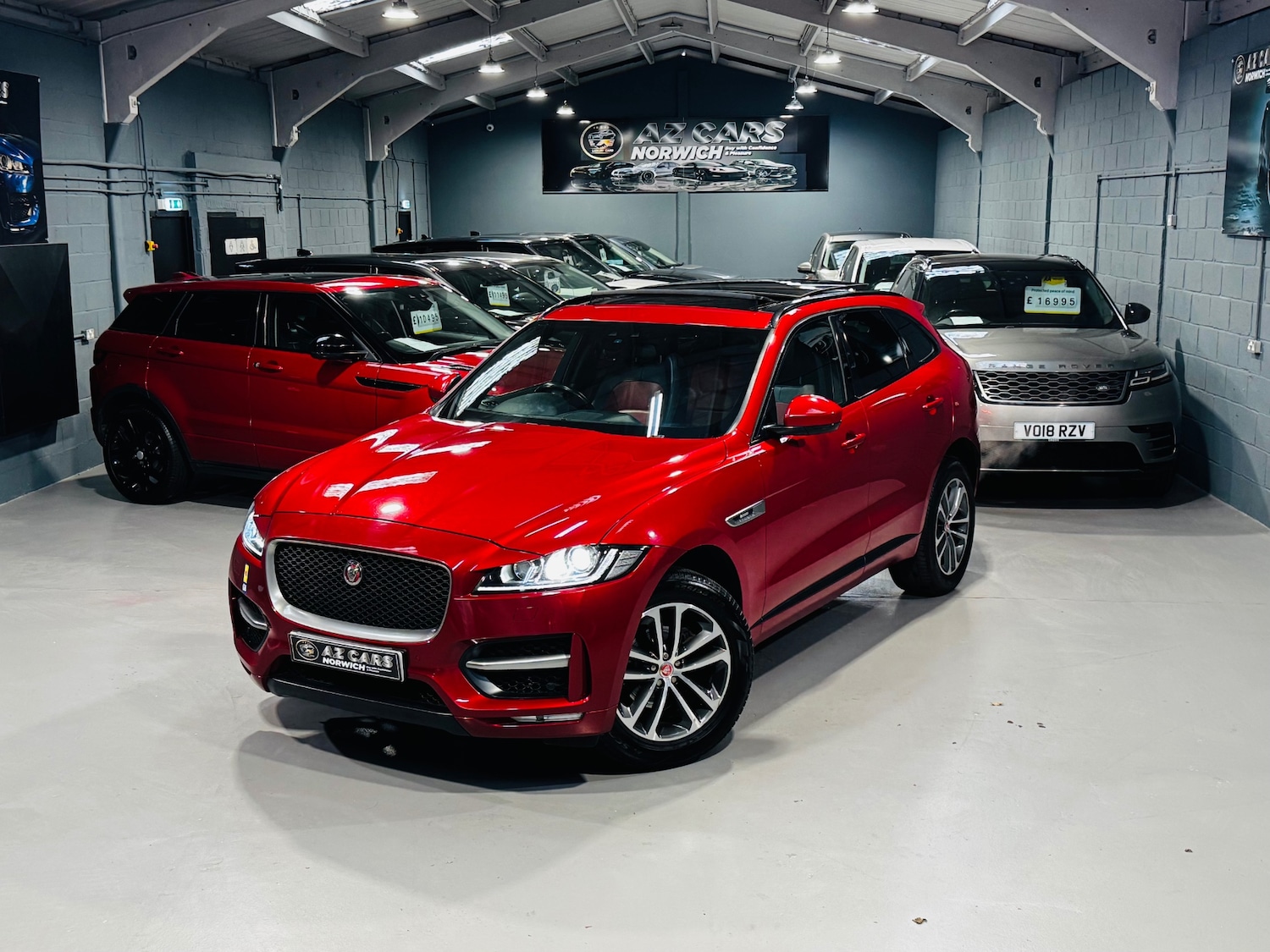 Used Jaguar F-Pace 2017 for sale - 78140993: Photo 4