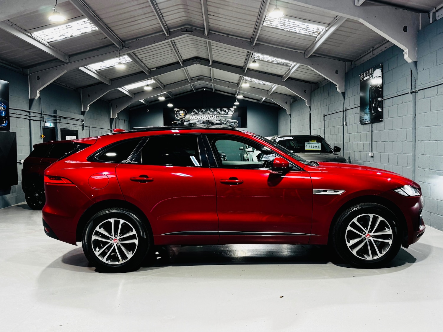 Used Jaguar F-Pace 2017 for sale - 78140993: Photo 8