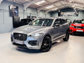 Used Jaguar F-Pace 2017 for sale - 78954510: Photo