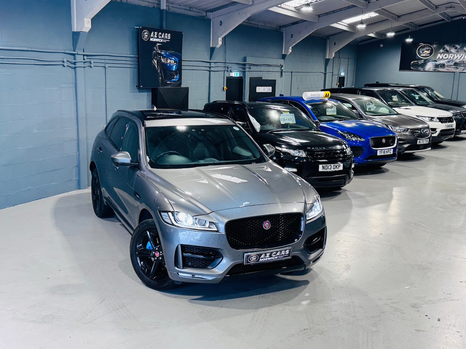 Used Jaguar F-Pace 2018 for sale - 77432958: Photo 3