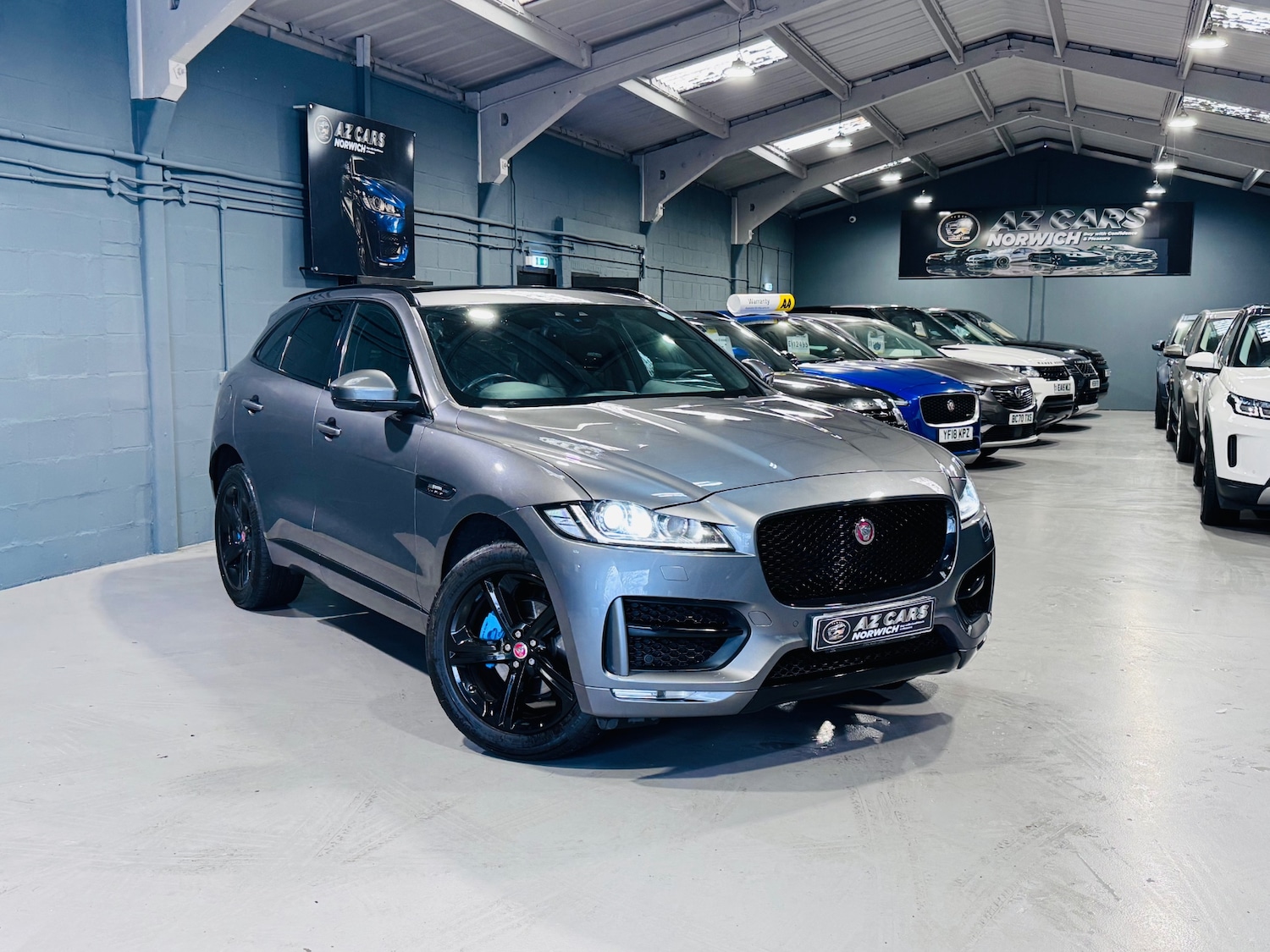 Used Jaguar F-Pace 2018 for sale - 77432958: Photo 5