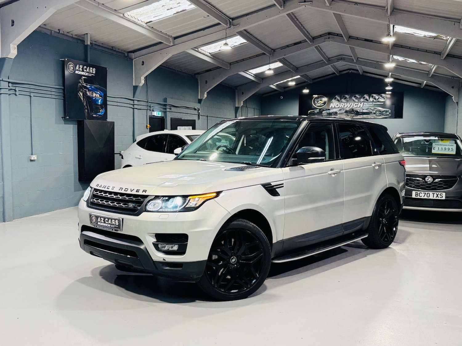 Used Land Rover Range Rover Sport 2015 for sale - 76237374: Photo 4