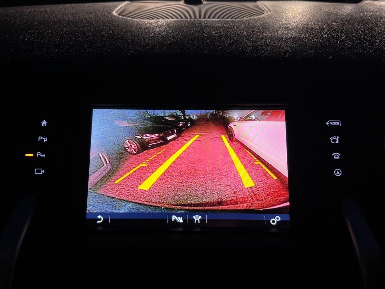 Used Land Rover Discovery Sport 2018 for sale - 77028256: Photo 29