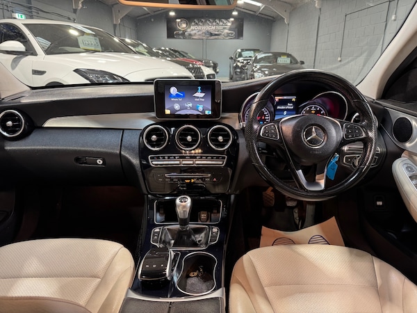 Used Mercedes-Benz C-Class 2014 for sale - 75633147: Photo 11