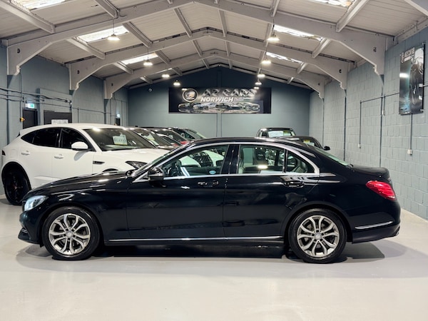 Used Mercedes-Benz C-Class 2014 for sale - 75633147: Photo 7