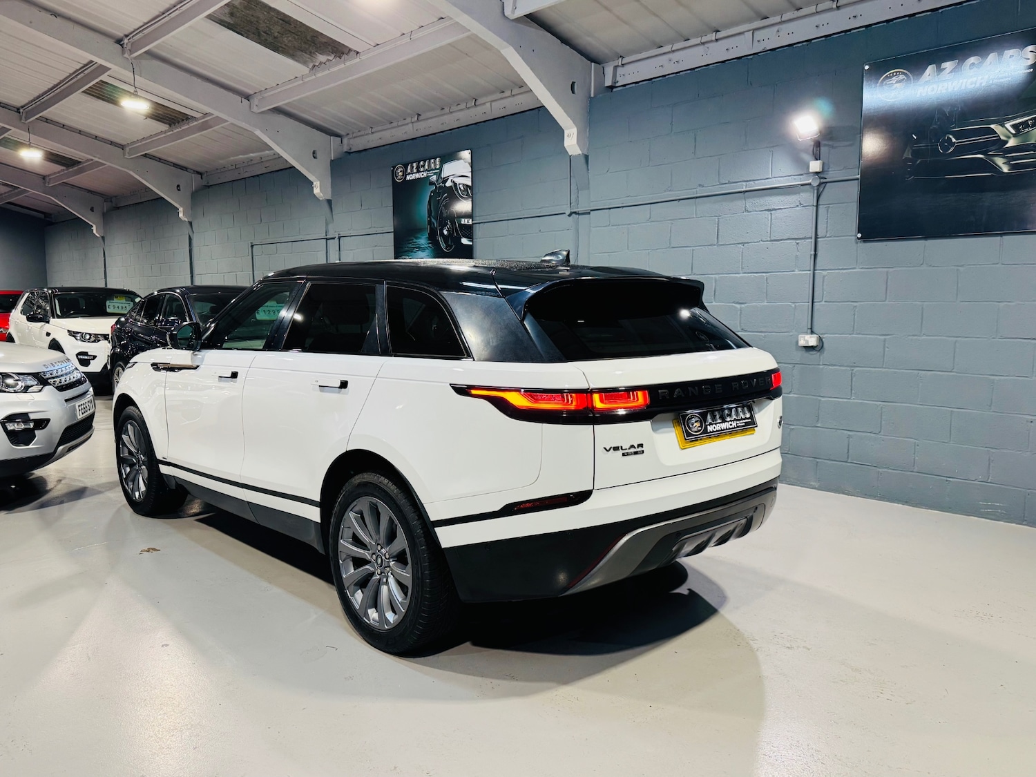 Used Land Rover Range Rover Velar 2018 for sale - 76699640: Photo 14