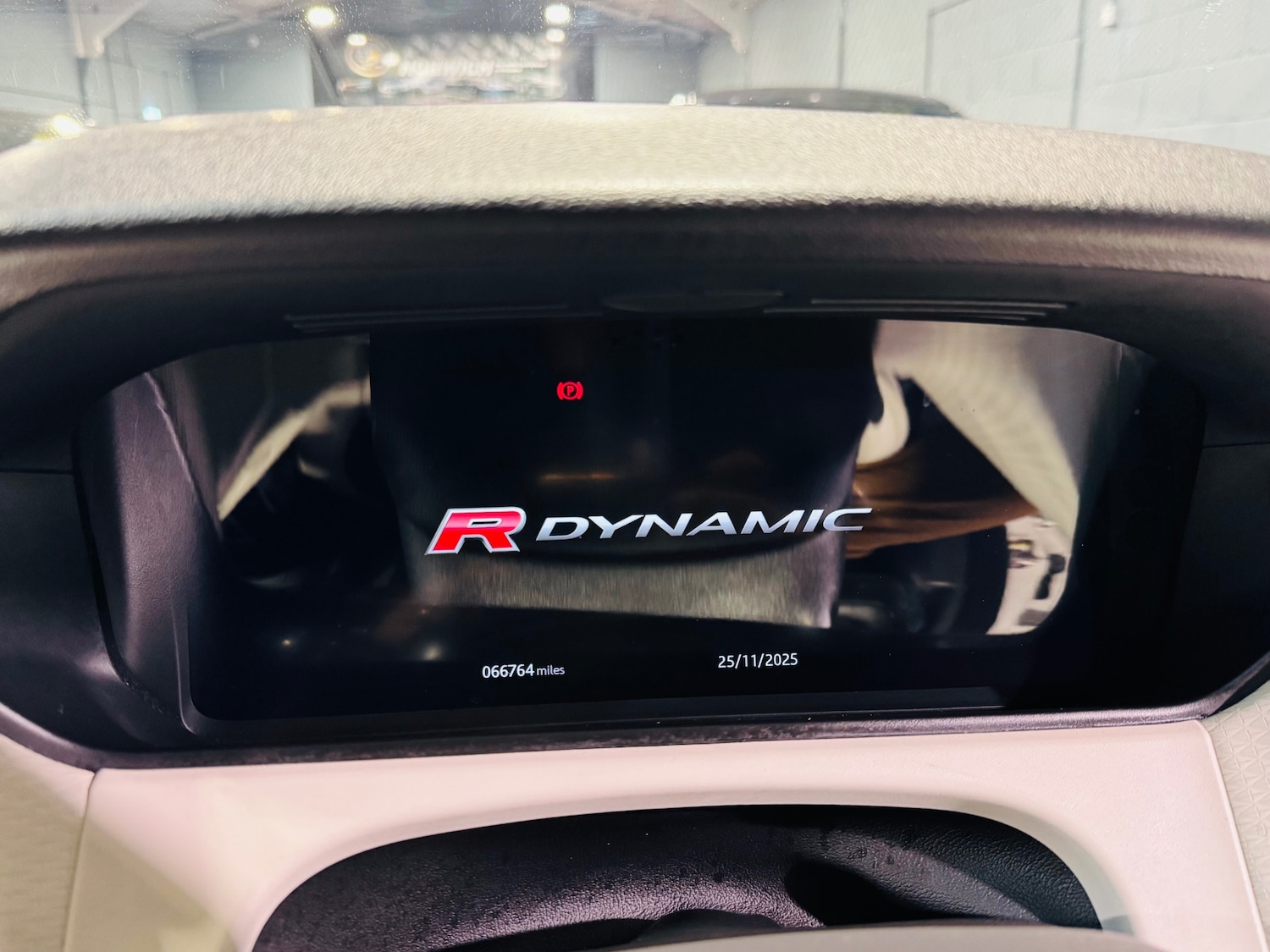 Used Land Rover Range Rover Velar 2018 for sale - 76699640: Photo 22