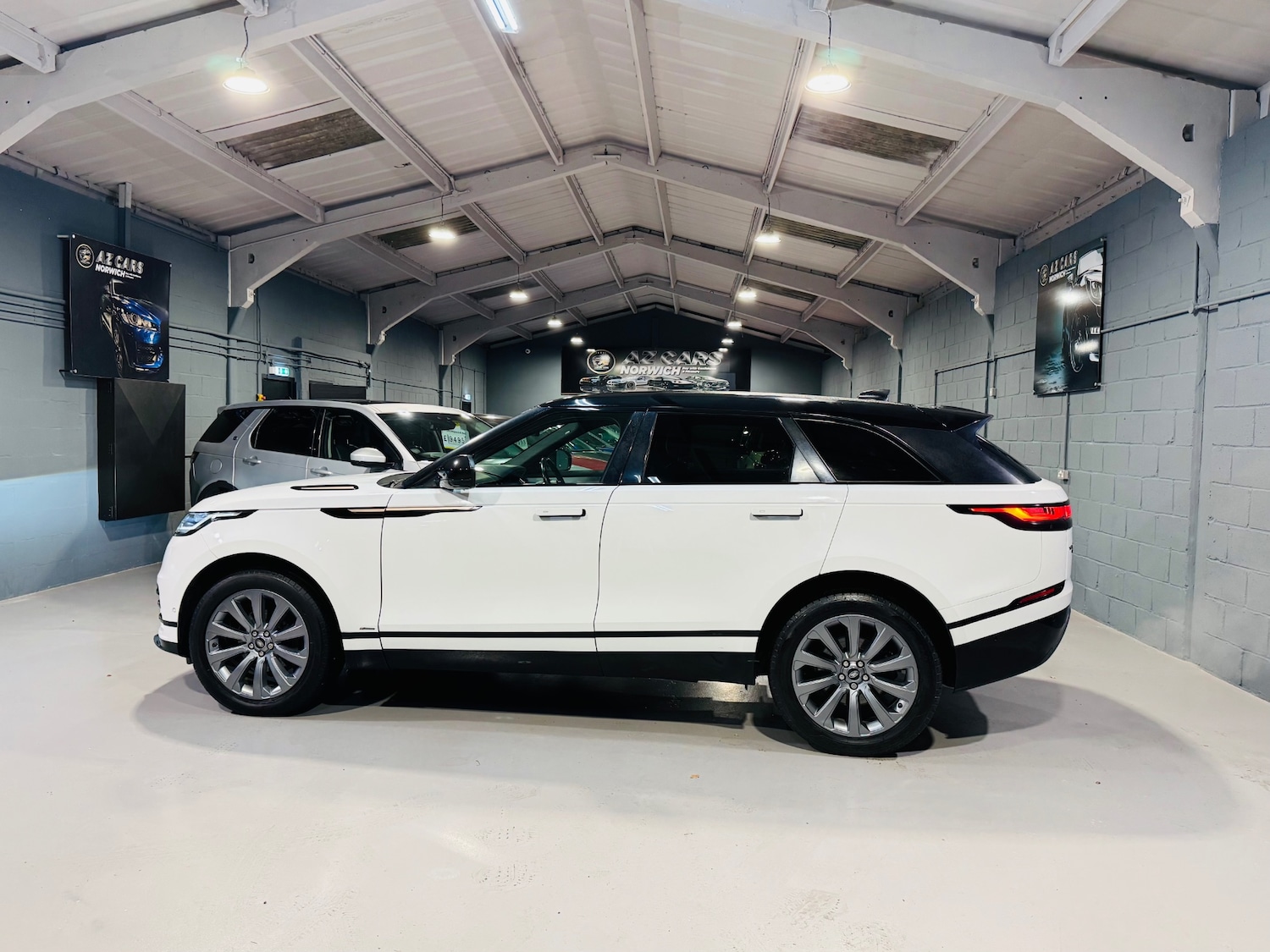 Used Land Rover Range Rover Velar 2018 for sale - 76699640: Photo 7
