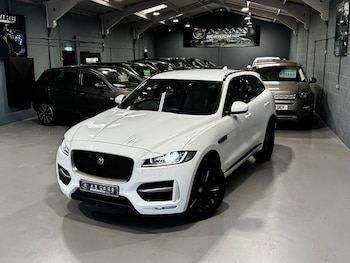 Used Jaguar F-Pace 2019 for sale - 78296661: Photo