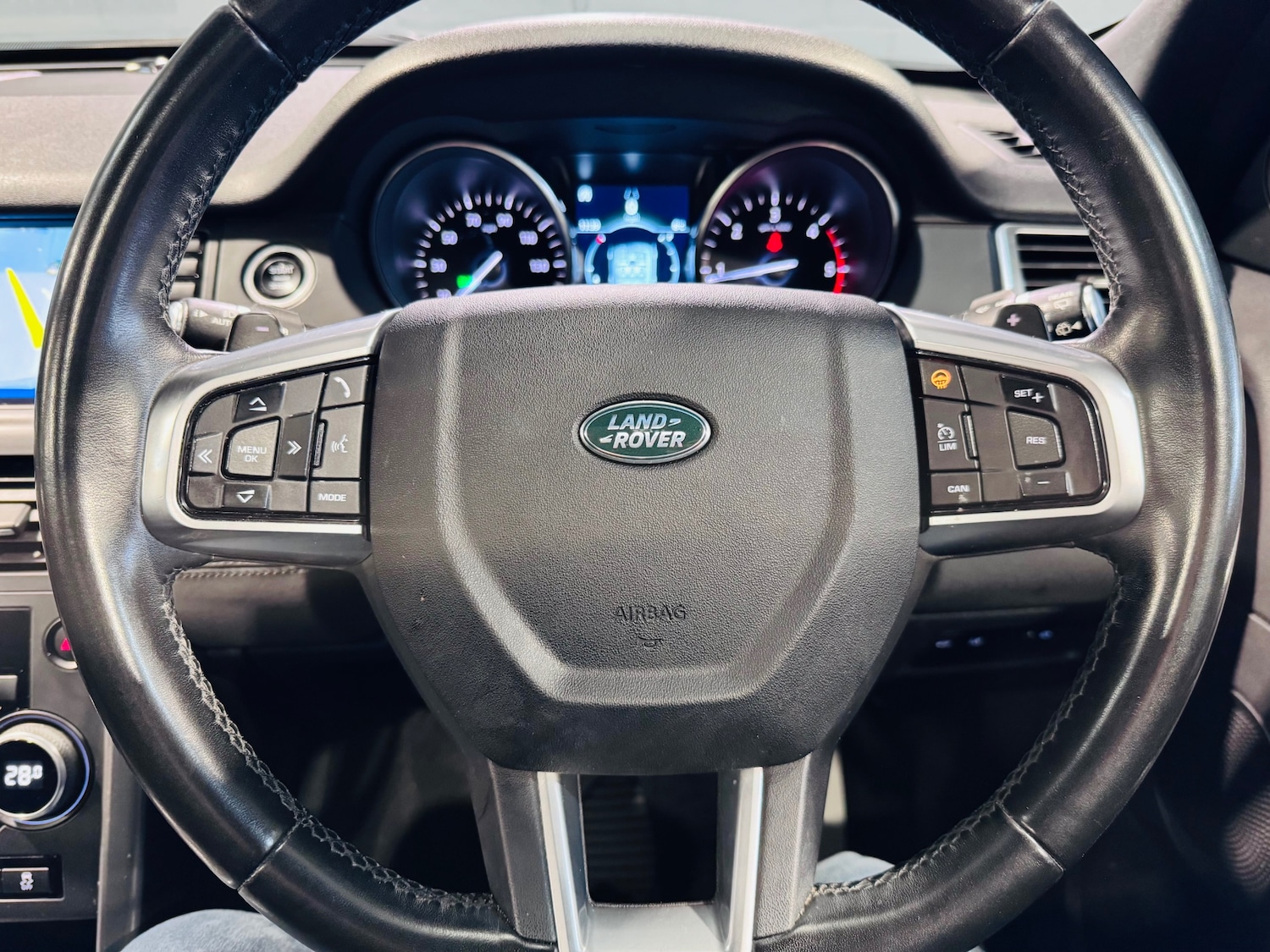 Used Land Rover Discovery Sport 2019 for sale - 77494929: Photo 19