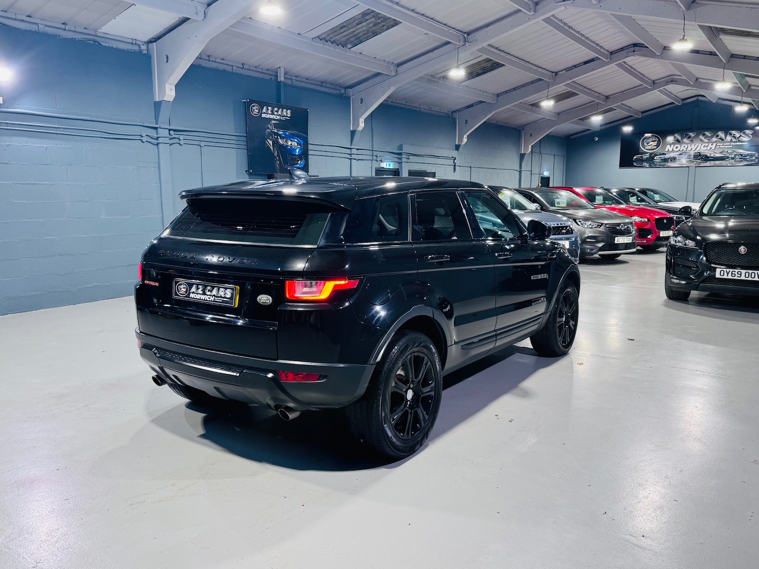 Used Land Rover Range Rover Evoque 2017 for sale - 77014891: Photo 9