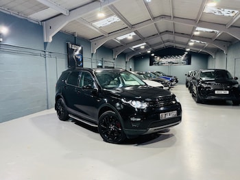 Used Land Rover Discovery Sport 2016 for sale - 76305833: Photo