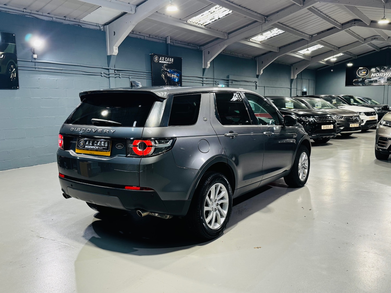 Used Land Rover Discovery Sport 2017 for sale - 78099027: Photo 10