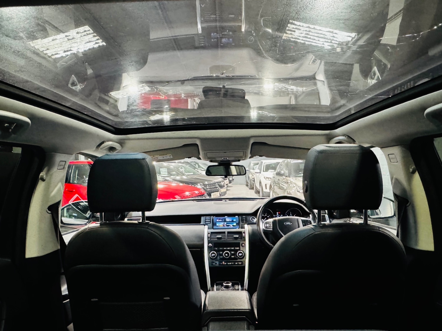 Used Land Rover Discovery Sport 2017 for sale - 78099027: Photo 16