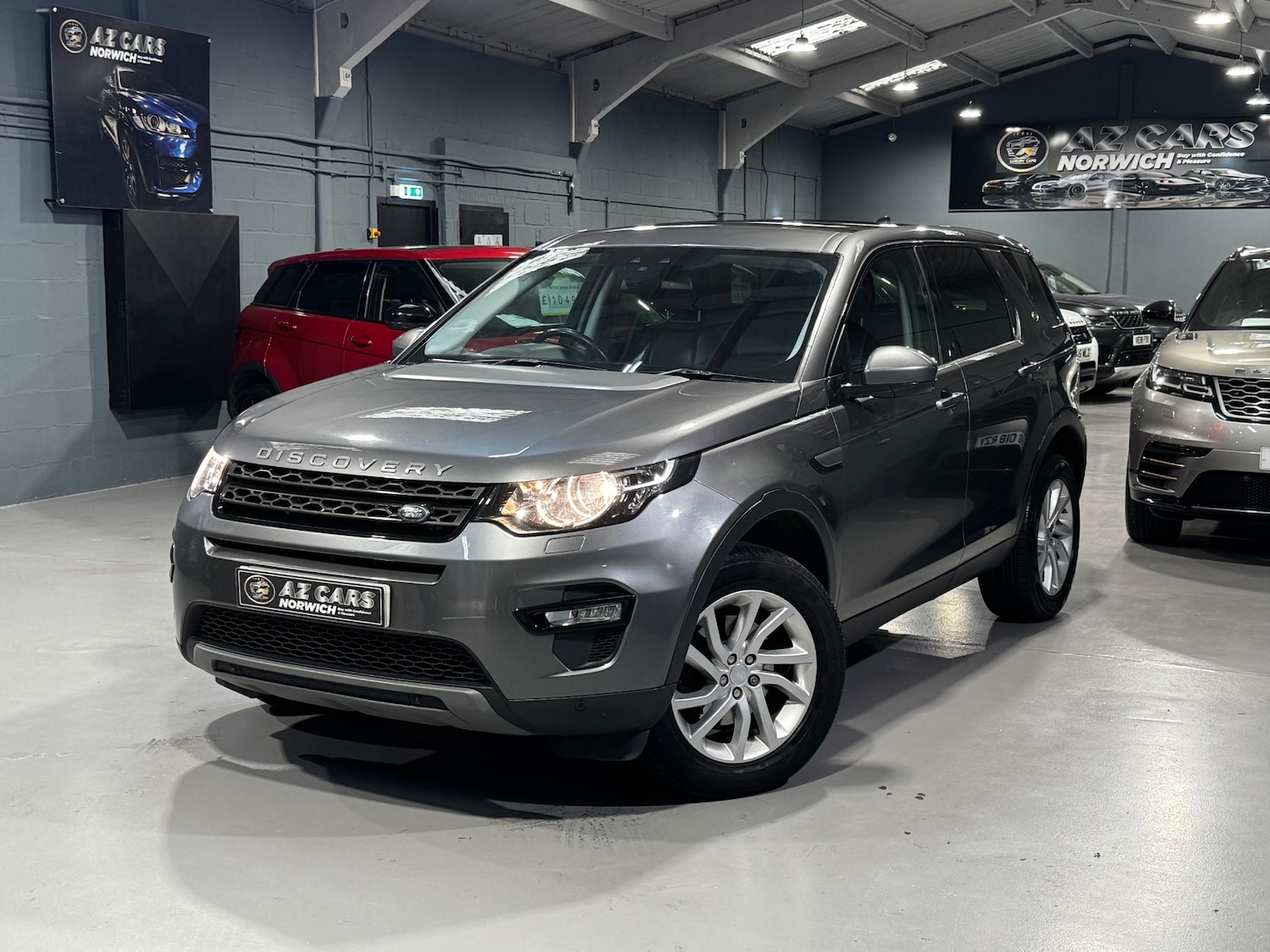 Used Land Rover Discovery Sport 2017 for sale - 78099027: Photo 2