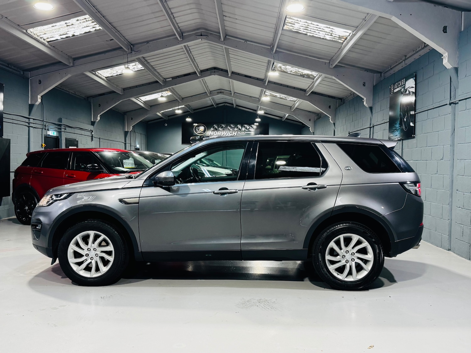 Used Land Rover Discovery Sport 2017 for sale - 78099027: Photo 8