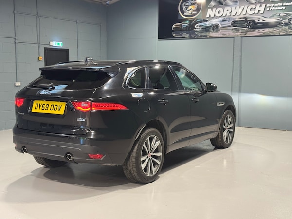 Used Jaguar F-Pace 2019 for sale - 75239957: Photo 8