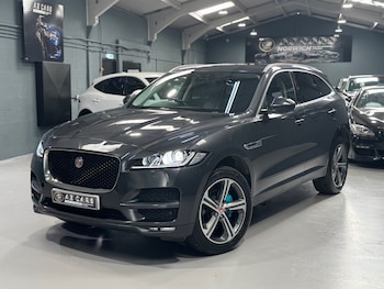 Used Jaguar F-Pace 2017 for sale - 75597687: Photo