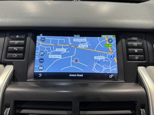 Used Land Rover Discovery Sport 2017 for sale - 76305814: Photo 18