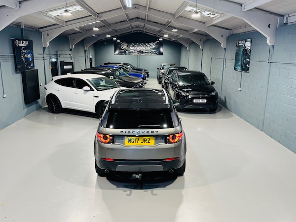 Used Land Rover Discovery Sport 2017 for sale - 76305814: Photo 7