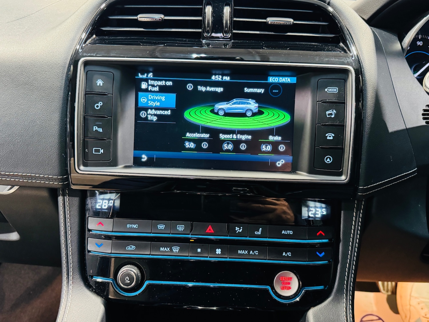 Used Jaguar F-Pace 2016 for sale - 76548070: Photo 20