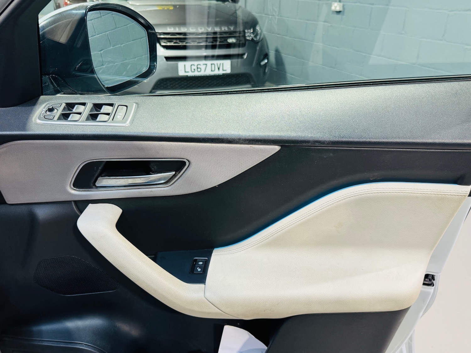 Used Jaguar F-Pace 2016 for sale - 76548070: Photo 22