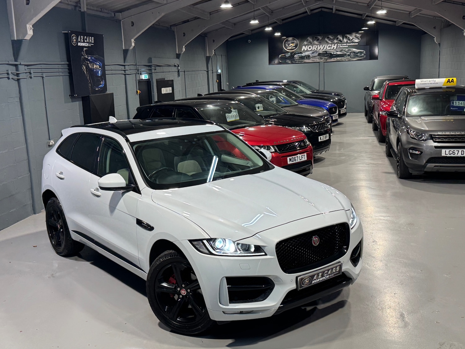 Used Jaguar F-Pace 2016 for sale - 76548070: Photo 5