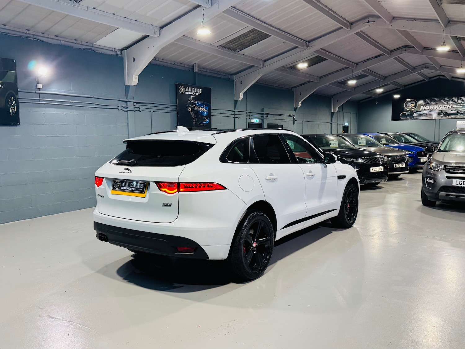 Used Jaguar F-Pace 2016 for sale - 76548070: Photo 8