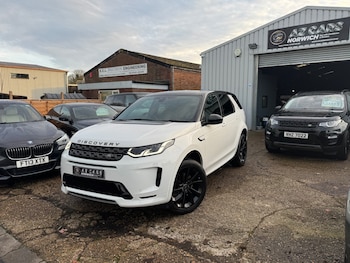 Used Land Rover Discovery Sport 2019 for sale - 76832883: Photo