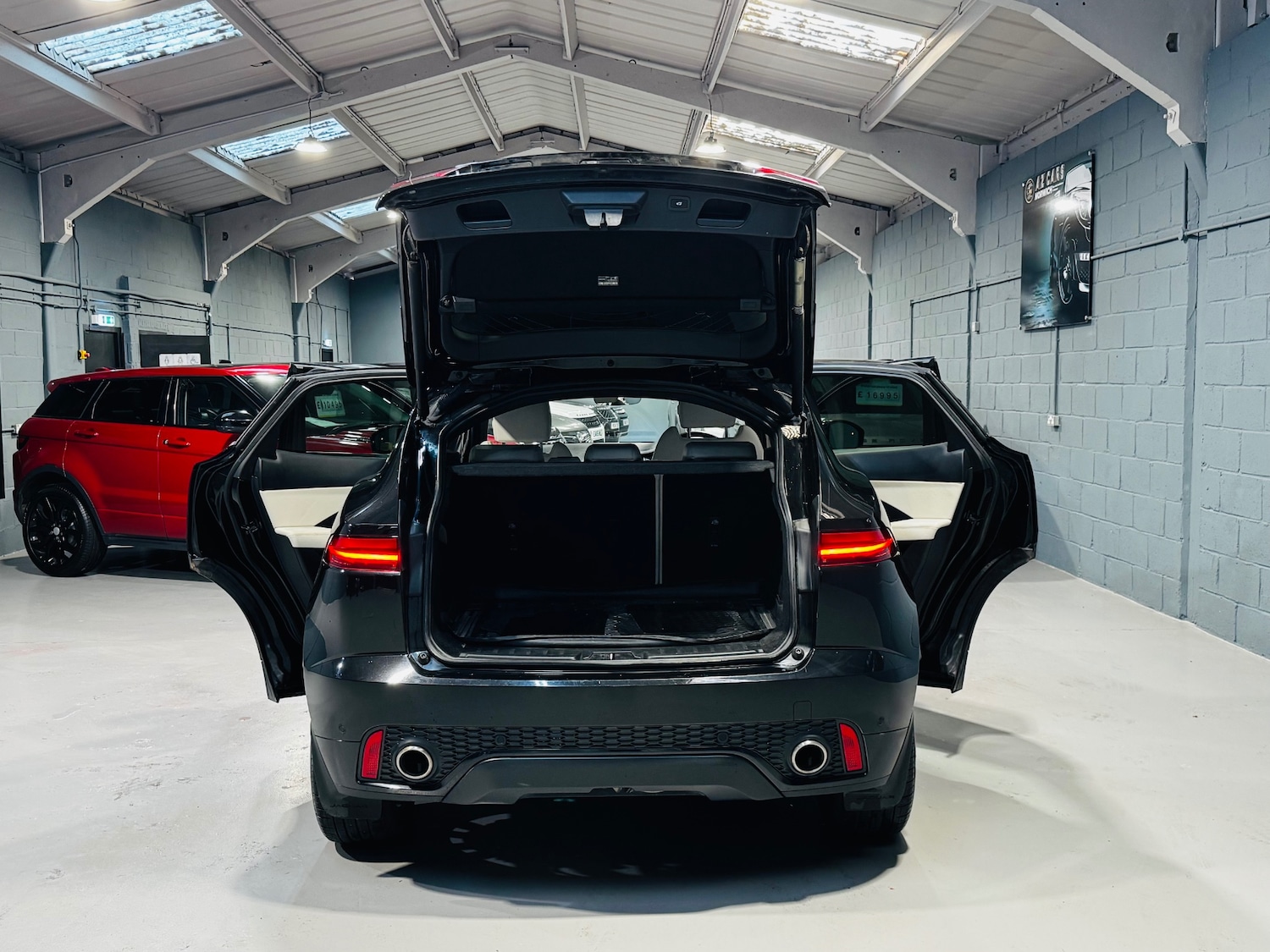 Used Jaguar E-Pace 2019 for sale - 77976032: Photo 15