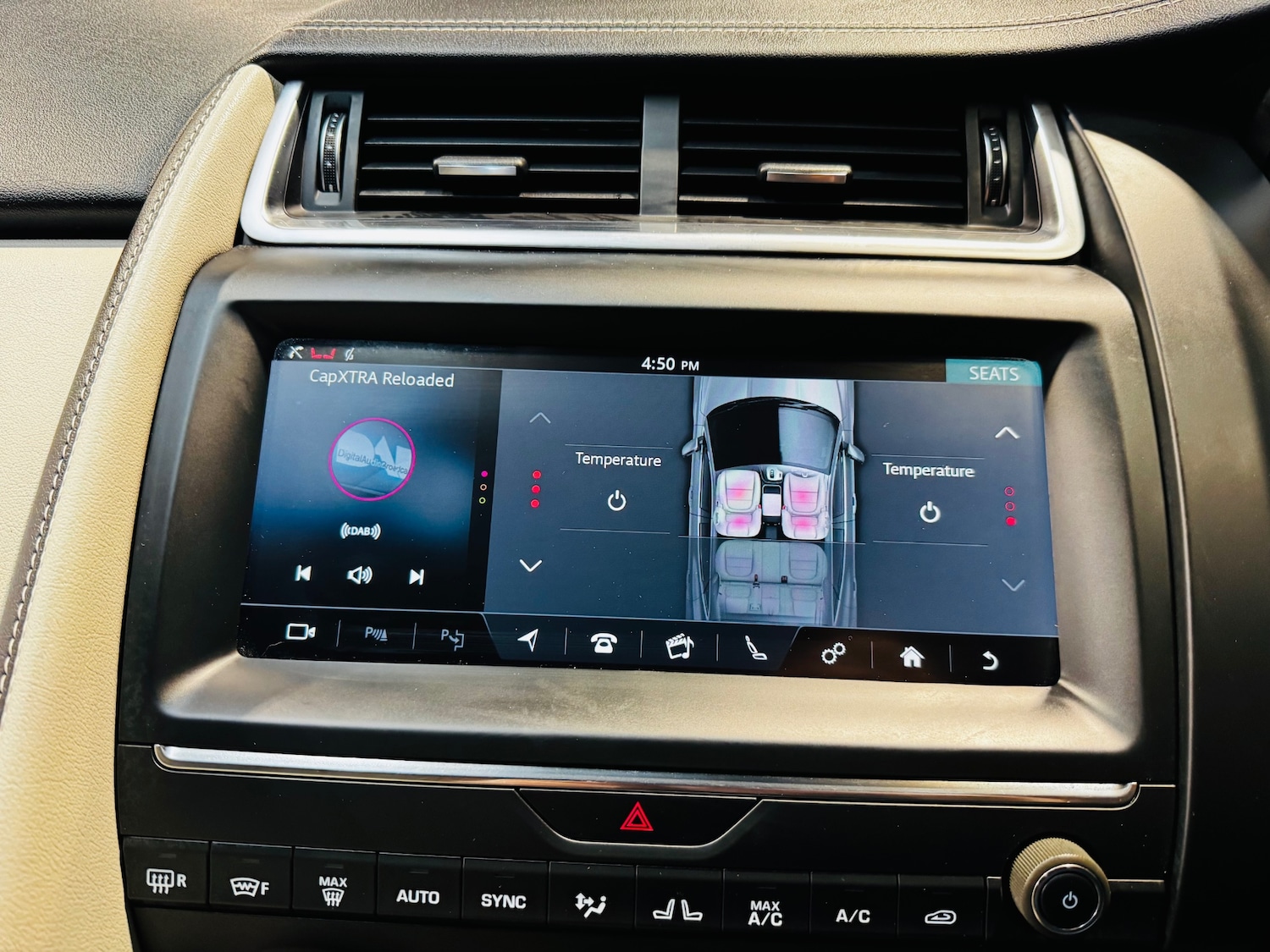 Used Jaguar E-Pace 2019 for sale - 77976032: Photo 18