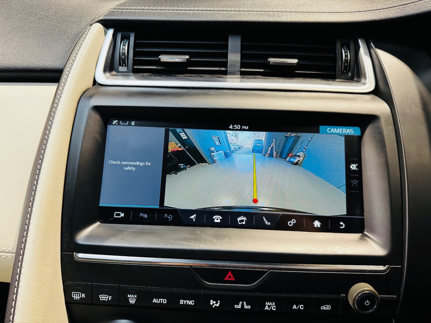 Used Jaguar E-Pace 2019 for sale - 77976032: Photo 19