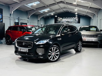 Used Jaguar E-Pace 2019 for sale - 77976032: Photo