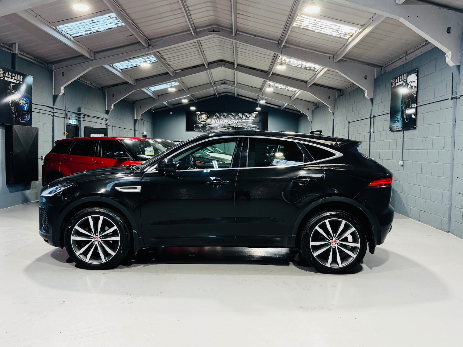Used Jaguar E-Pace 2019 for sale - 77976032: Photo 8