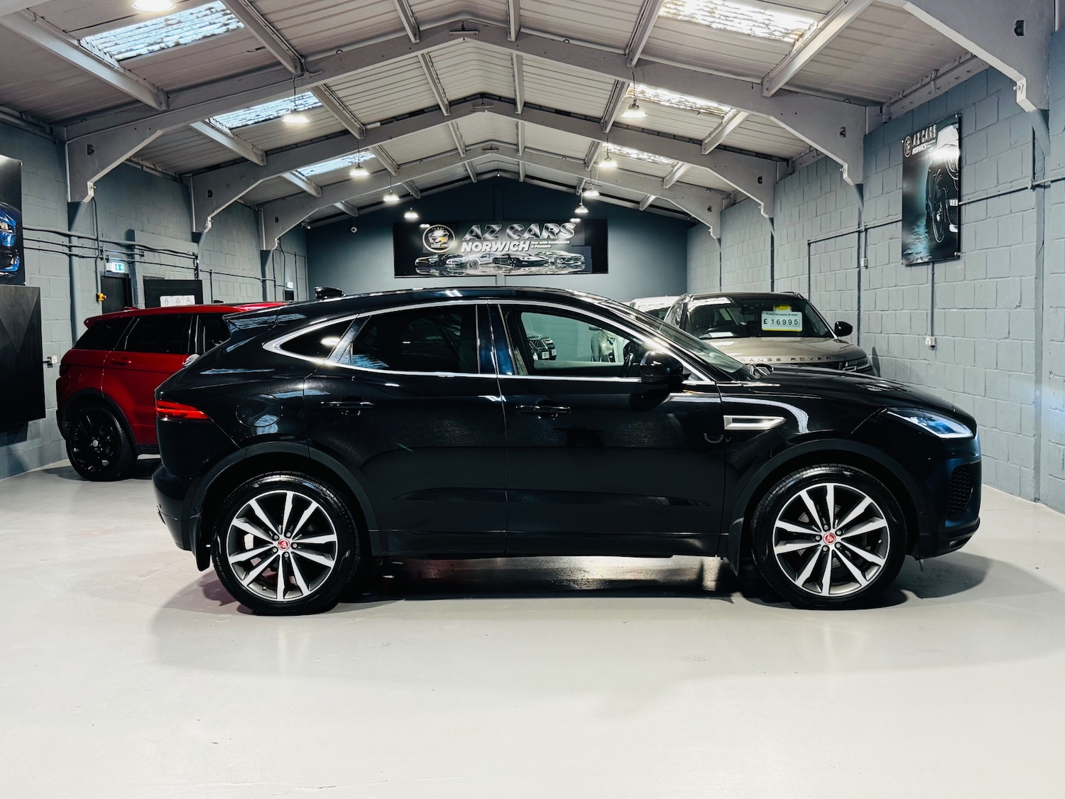 Used Jaguar E-Pace 2019 for sale - 77976032: Photo 9