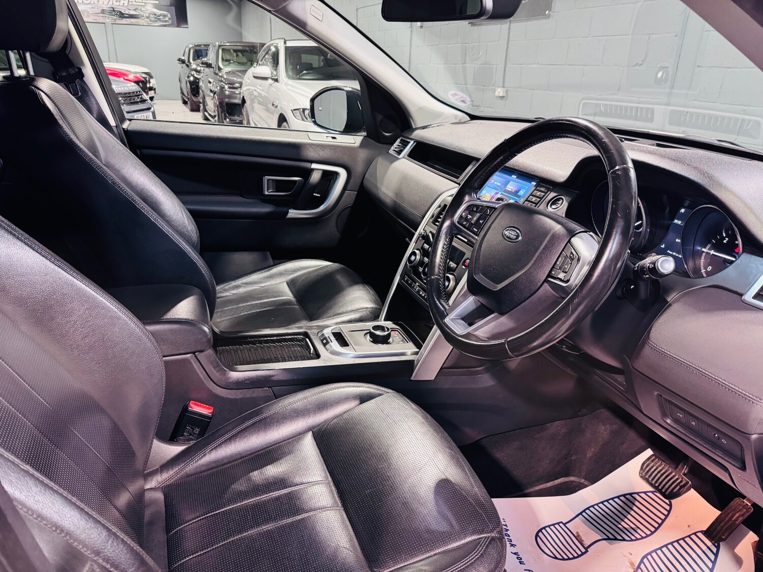 Used Land Rover Discovery Sport 2017 for sale - 77201745: Photo 13