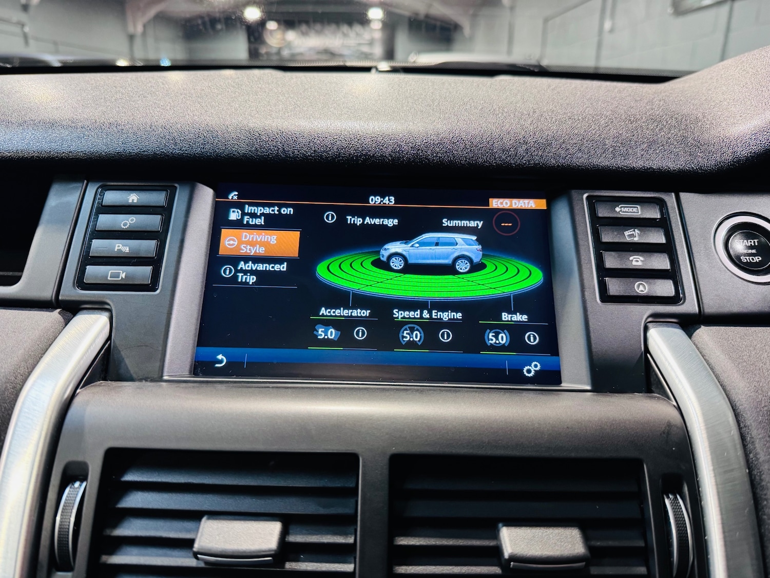 Used Land Rover Discovery Sport 2017 for sale - 77201745: Photo 16