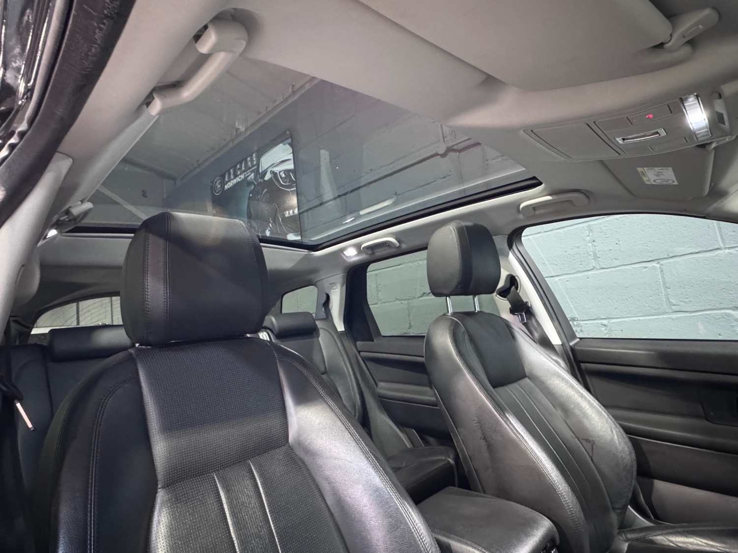 Used Land Rover Discovery Sport 2017 for sale - 77201745: Photo 17