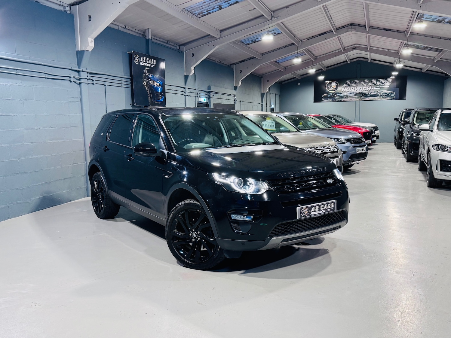 Used Land Rover Discovery Sport 2017 for sale - 77201745: Photo 3