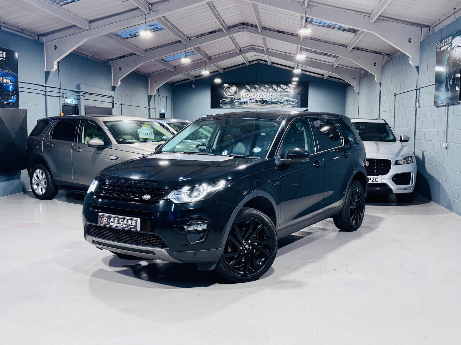 Used Land Rover Discovery Sport 2017 for sale - 77201745: Photo 4