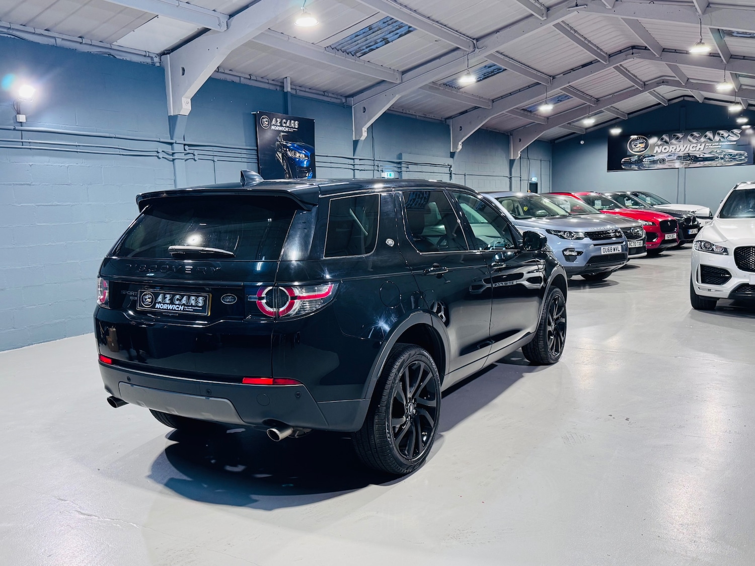 Used Land Rover Discovery Sport 2017 for sale - 77201745: Photo 6