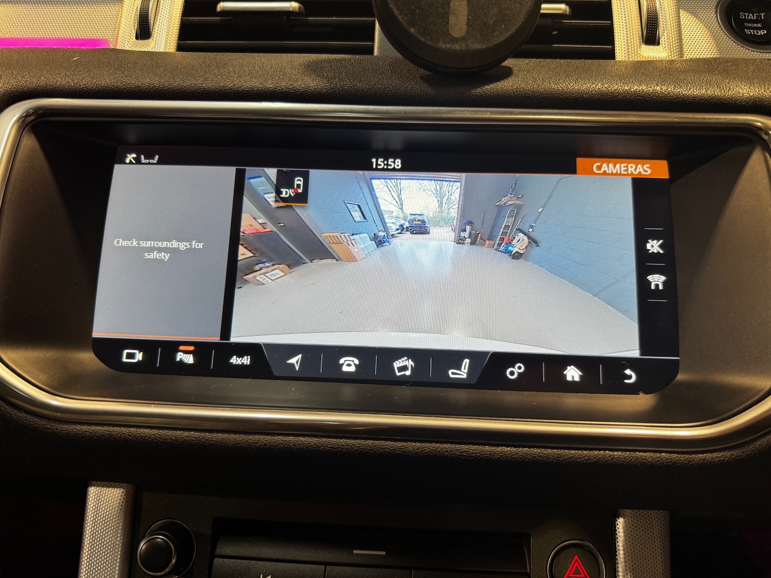 Used Land Rover Range Rover Evoque 2017 for sale - 78098971: Photo 24