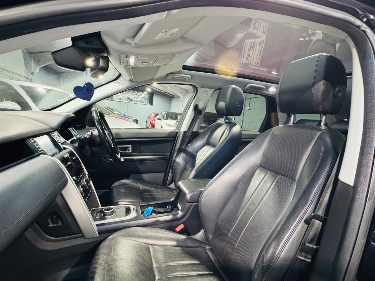 Used Land Rover Discovery Sport 2018 for sale - 76687463: Photo 20