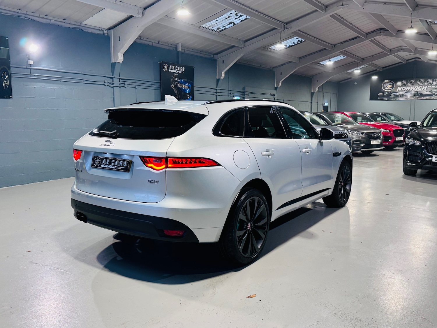 Used Jaguar F-Pace 2018 for sale - 77008450: Photo 14