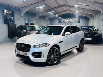 Used Jaguar F-Pace 2018 for sale - 77008450: Photo