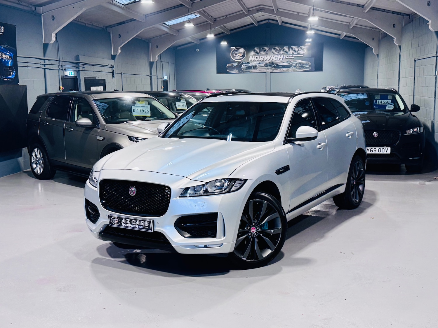 Used Jaguar F-Pace 2018 for sale - 77008450: Photo 4