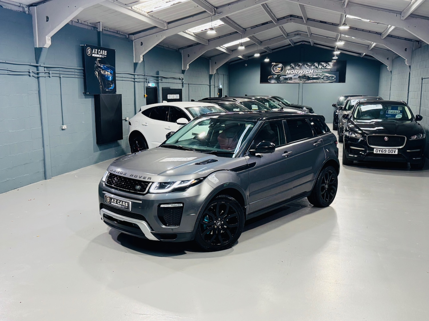 Used Land Rover Range Rover Evoque 2015 for sale - 76207381: Photo 2