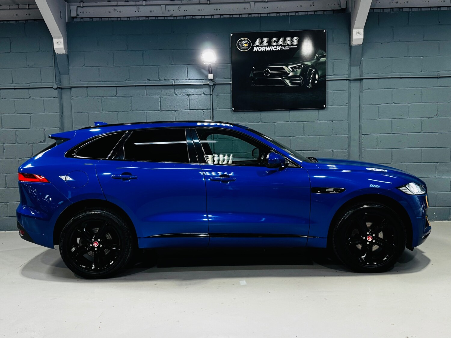 Used Jaguar F-Pace 2019 for sale - 78152477: Photo 13