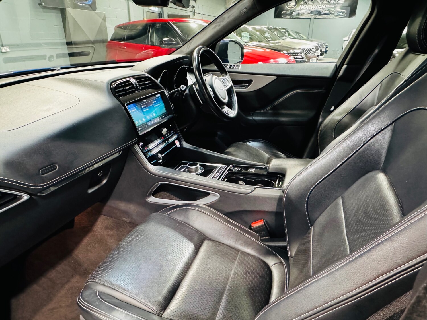 Used Jaguar F-Pace 2019 for sale - 78152477: Photo 20