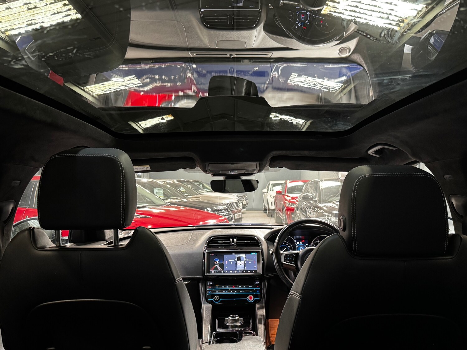 Used Jaguar F-Pace 2019 for sale - 78152477: Photo 31